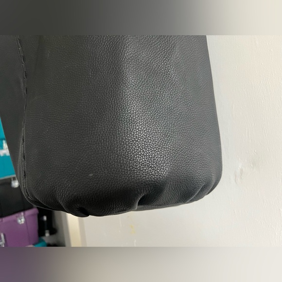 OMBELINE PEBBLE LEATHER HOBO BAG - Picture 3 of 14